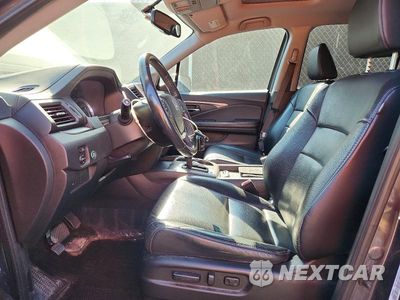 Zdjęcie 7 z 13 samochodu: 2017 HONDA PILOT EXLN VIN:5FNYF6H72HB027204 - miniatura