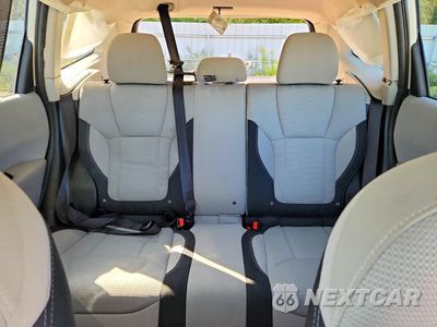 Zdjęcie 10 z 13 samochodu: 2019 SUBARU FORESTER VIN:JF2SKACC9KH518886 - miniatura