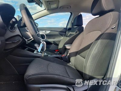 Zdjęcie 7 z 13 samochodu: 2023 KIA FORTE LXS VIN:3KPF24AD0PE631359 - miniatura