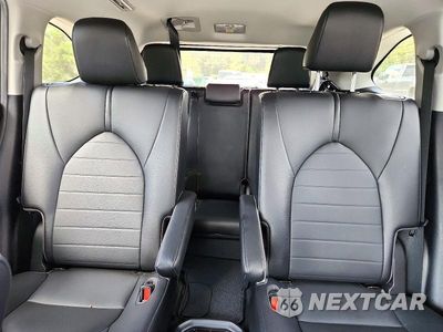 Zdjęcie 10 z 13 samochodu: 2020 TOYOTA HIGHLANDER XLE VIN:5TDGZRAH1LS510100 - miniatura
