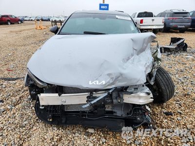 Piąte zdjęcie samochodu w środku: 2026 KIA K5 GT LINE VIN:KNAG64J79T5516216 - miniatura