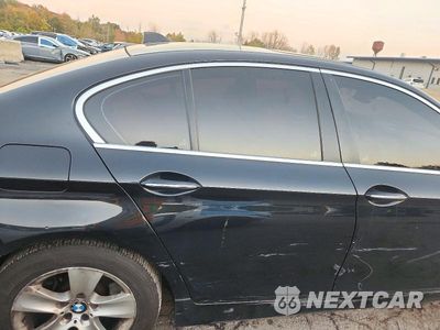 Zdjęcie 10 z 12 samochodu: 2013 BMW 528 XI VIN:WBAXH5C57DD115542 - miniatura