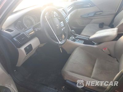 Zdjęcie 7 z 12 samochodu: 2016 HONDA ACCORD LX VIN:1HGCR2F35GA222166 - miniatura