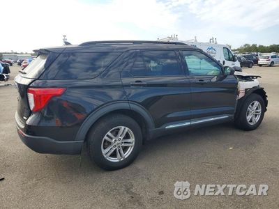 Trzecie zdjęcie samochodu z tyłu: 2020 FORD EXPLORER XLT VIN:1FMSK8DH1LGC06095 - miniatura