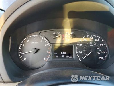 Zdjęcie 9 z 12 samochodu: 2016 NISSAN SENTRA S VIN:3N1AB7AP6GY306304 - miniatura