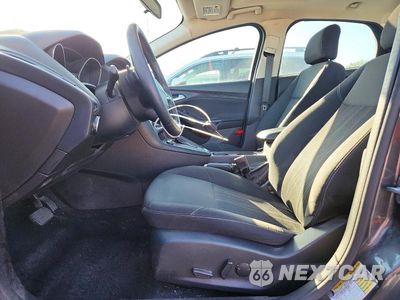 Zdjęcie 7 z 12 samochodu: 2016 FORD FOCUS SE VIN:1FADP3F25GL357731 - miniatura