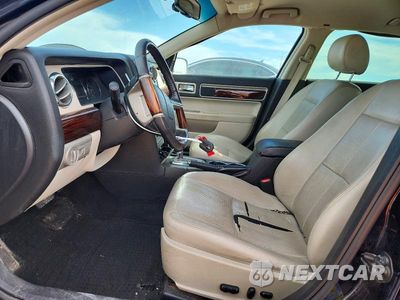 Zdjęcie 7 z 12 samochodu: 2008 LINCOLN MKZ VIN:3LNHM28T28R642129 - miniatura