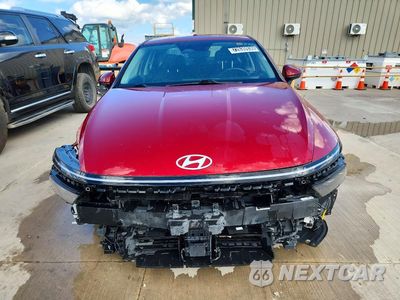 Piąte zdjęcie samochodu w środku: 2025 HYUNDAI SONATA HYBRID SEL VIN:KMHL34JJ6SA105038 - miniatura
