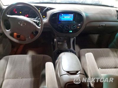 Zdjęcie 8 z 12 samochodu: 2006 TOYOTA TUNDRA SR5 VIN:5TBBT44106S483739 - miniatura