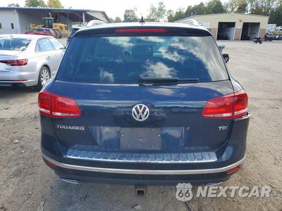 Zdjęcie 6 z 13 samochodu: 2016 VOLKSWAGEN TOUAREG TDI VIN:WVGEP9BP7GD006523 - miniatura