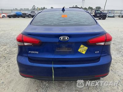 Zdjęcie 6 z 12 samochodu: 2018 KIA FORTE EX VIN:3KPFN4A8XJE175601 - miniatura