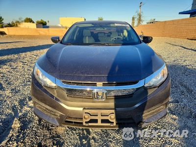 Piąte zdjęcie samochodu w środku: 2016 HONDA CIVIC LX VIN:2HGFC2F51GH561315 - miniatura