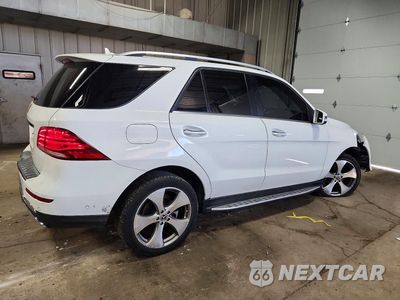 Trzecie zdjęcie samochodu z tyłu: 2017 MERCEDES-BENZ GLE 350 VIN:4JGDA5JB5HA984131 - miniatura