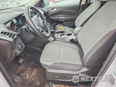Zdjęcie 7 z 13 samochodu: 2016 FORD ESCAPE SE VIN:1FMCU9GX5GUA93833 - miniatura