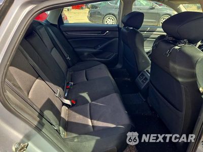 Zdjęcie 10 z 13 samochodu: 2018 HONDA ACCORD HYBRID EX VIN:1HGCV3F46JA017358 - miniatura