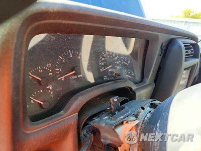 Zdjęcie 9 z 14 samochodu: 2001 JEEP CHEROKEE SPORT VIN:1J4FF48S01L593066 - miniatura