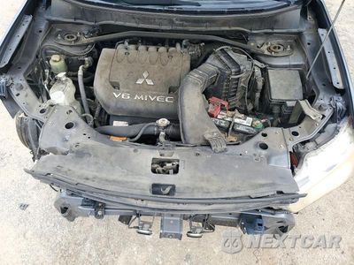 Zdjęcie 12 z 14 samochodu: 2011 MITSUBISHI OUTLANDER XLS VIN:JA4JS4AX9BU036065 - miniatura