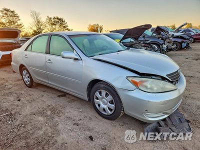 Czwarte zdjęcie samochodu z boku: 2003 TOYOTA CAMRY LE VIN:4T1BE32K43U690628 - miniatura