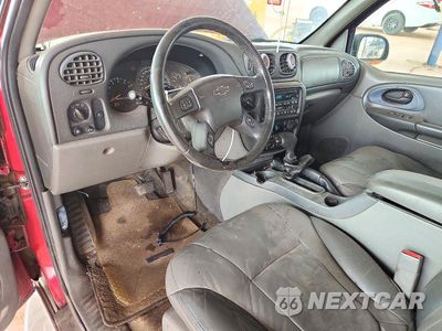 Zdjęcie 8 z 13 samochodu: 2002 CHEVROLET TRAILBLAZER VIN:1GNDT13S222341961 - miniatura
