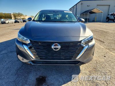 Piąte zdjęcie samochodu w środku: 2025 NISSAN SENTRA S VIN:3N1AB8BV9SY396348 - miniatura