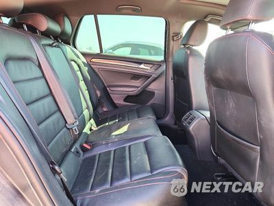 Zdjęcie 10 z 12 samochodu: 2017 VOLKSWAGEN GTI S/SE VIN:3VW447AU0HM054419 - miniatura