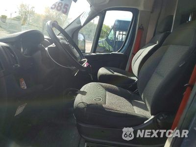 Zdjęcie 7 z 12 samochodu: 2020 RAM PROMASTER 3500 DELIVERY VAN VIN:3C6URVJG3LE136321 - miniatura