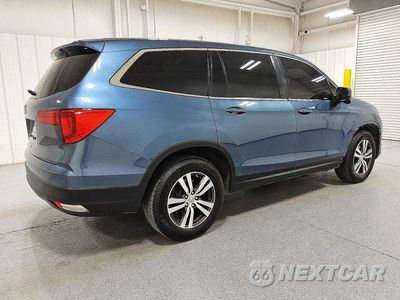 Trzecie zdjęcie samochodu z tyłu: 2017 HONDA PILOT EXL VIN:5FNYF6H58HB101644 - miniatura