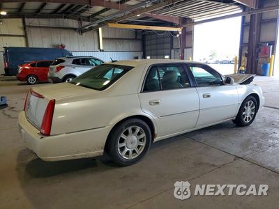 Trzecie zdjęcie samochodu z tyłu: 2008 CADILLAC DTS VIN:1G6KD57YX8U105447 - miniatura