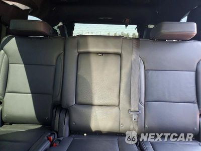 Zdjęcie 10 z 13 samochodu: 2024 CHEVROLET TAHOE K1500 Z71 VIN:1GNSKPKD2RR419625 - miniatura