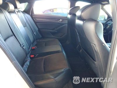 Zdjęcie 10 z 12 samochodu: 2018 HONDA ACCORD SPORT VIN:1HGCV1F39JA201849 - miniatura