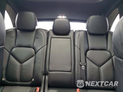 Zdjęcie 10 z 13 samochodu: 2017 PORSCHE CAYENNE VIN:WP1AA2A27HKA81932 - miniatura