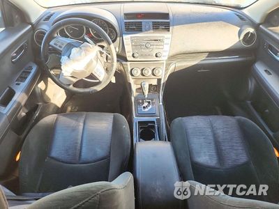 Zdjęcie 8 z 12 samochodu: 2010 MAZDA 6 I VIN:1YVHZ8CH2A5M56945 - miniatura