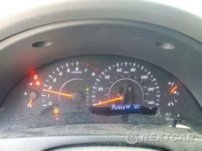 Zdjęcie 9 z 12 samochodu: 2011 TOYOTA CAMRY LE VIN:4T1BF3EK2BU718160 - miniatura