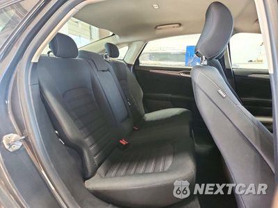 Zdjęcie 10 z 12 samochodu: 2019 FORD FUSION SE VIN:3FA6P0HDXKR248715 - miniatura