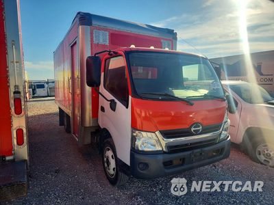 Czwarte zdjęcie samochodu z boku: 2018 HINO 195 BOX TRUCK VIN:JHHSDM2H3JK006305 - miniatura