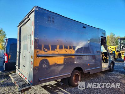 Trzecie zdjęcie samochodu z tyłu: 2021 FORD TRANSIT DELIVERY TRUCK VIN:1FDDF6P89MKA55096 - miniatura