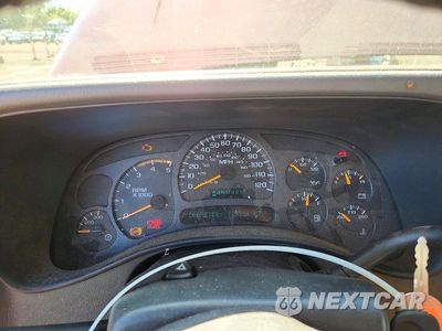 Zdjęcie 9 z 12 samochodu: 2004 GMC SIERRA C2500 HEAVY DUTY VIN:1GTHC29264E374275 - miniatura