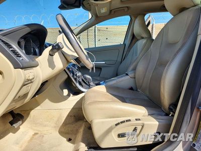 Zdjęcie 7 z 13 samochodu: 2015 VOLVO XC60 T6 PREMIER VIN:YV449MDK0F2745903 - miniatura