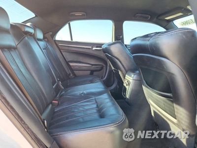 Zdjęcie 10 z 12 samochodu: 2015 CHRYSLER 300 S VIN:2C3CCABG3FH802796 - miniatura