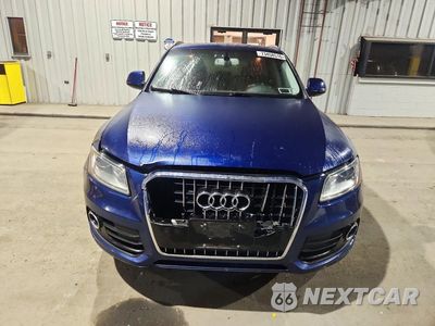 Piąte zdjęcie samochodu w środku: 2017 AUDI Q5 PREMIUM PLUS VIN:WA1L2AFP4HA045105 - miniatura