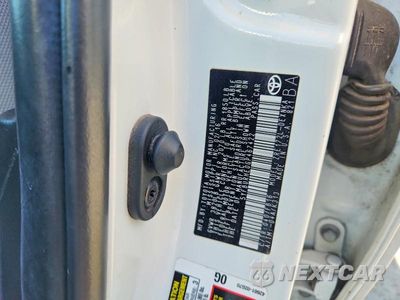 Zdjęcie 13 z 13 samochodu: 2016 TOYOTA COROLLA LE VIN:5YFBURHE0GP467422 - miniatura