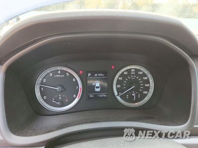 Zdjęcie 9 z 12 samochodu: 2018 HYUNDAI SONATA SE VIN:5NPE24AF8JH724114 - miniatura