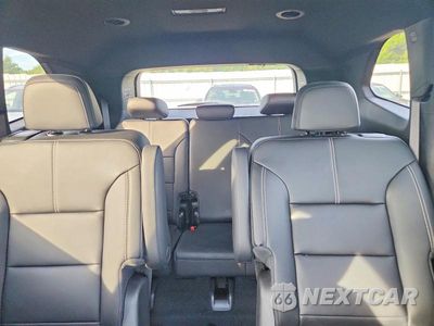 Zdjęcie 10 z 13 samochodu: 2025 GMC ACADIA ELEVATION VIN:1GKENNRS6SJ178957 - miniatura