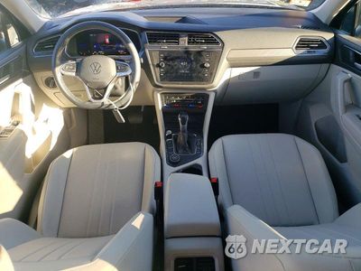 Zdjęcie 8 z 13 samochodu: 2022 VOLKSWAGEN TIGUAN SE VIN:3VV2B7AXXNM174347 - miniatura