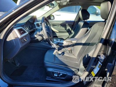 Zdjęcie 7 z 12 samochodu: 2016 BMW 320 XI VIN:WBA8E5G59GNU20076 - miniatura