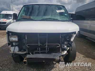 Piąte zdjęcie samochodu w środku: 2017 CHEVROLET EXPRESS 2500 CARGO DELIVERY VAN VIN:1GCWGAFFXH1110857 - miniatura