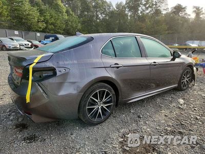 Trzecie zdjęcie samochodu z tyłu: 2023 TOYOTA CAMRY SE VIN:4T1G11AK0PU761689 - miniatura