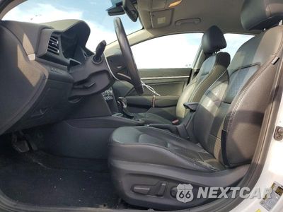 Zdjęcie 7 z 12 samochodu: 2020 HYUNDAI ELANTRA LIMITED VIN:5NPD84LF9LH586979 - miniatura