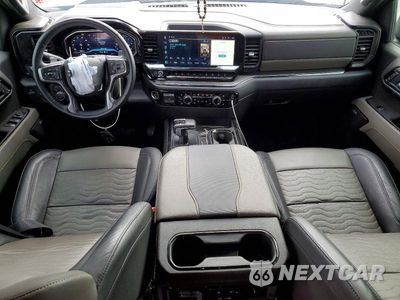 Zdjęcie 8 z 12 samochodu: 2025 CHEVROLET SILVERADO K1500 ZR2 VIN:3GCUKHE88SG297011 - miniatura
