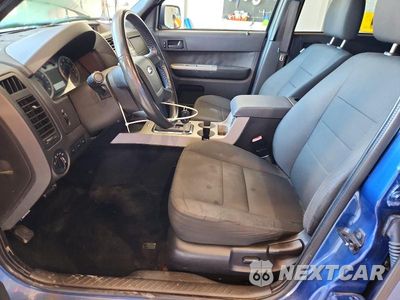 Zdjęcie 7 z 13 samochodu: 2010 FORD ESCAPE XLT VIN:1FMCU9DG2AKD17499 - miniatura